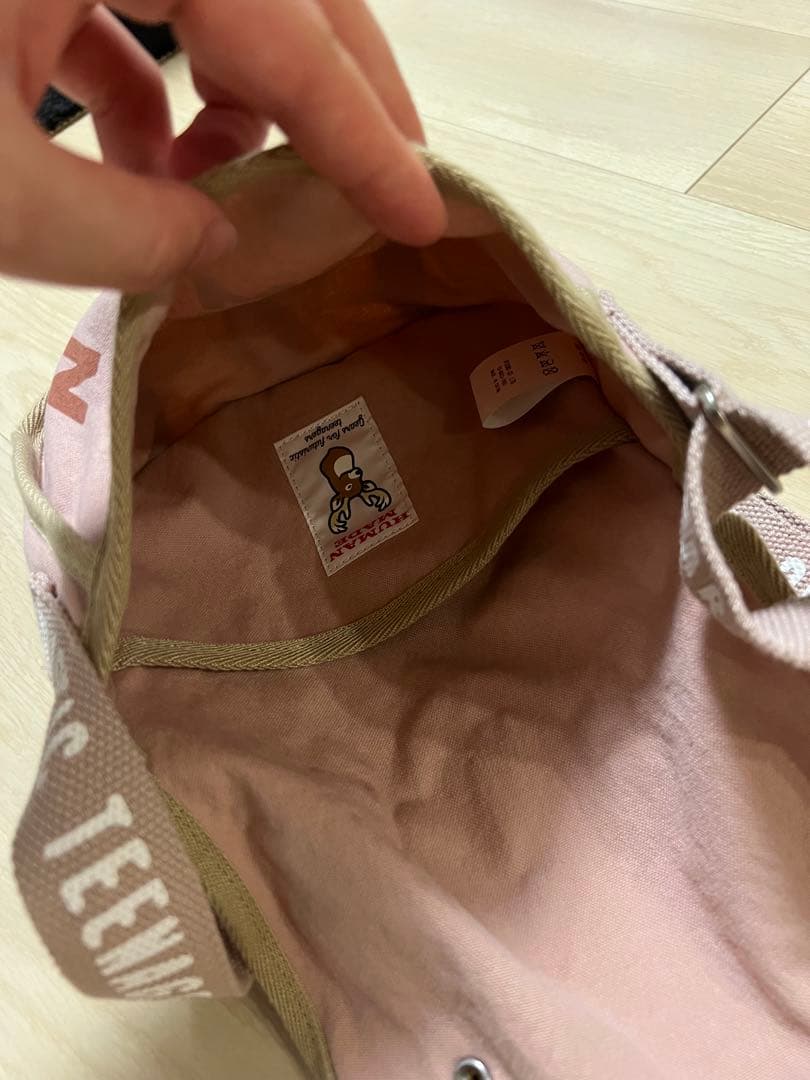 HUMAN MADE ピンク ショルダーバッグ