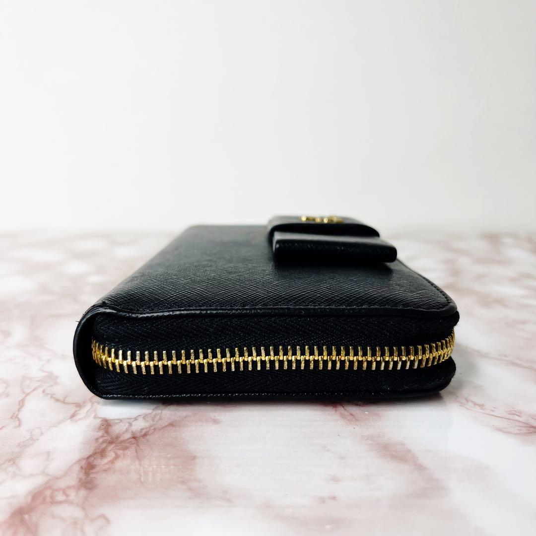 【極美品】PRADA 長財布 ラウンドファスナー80