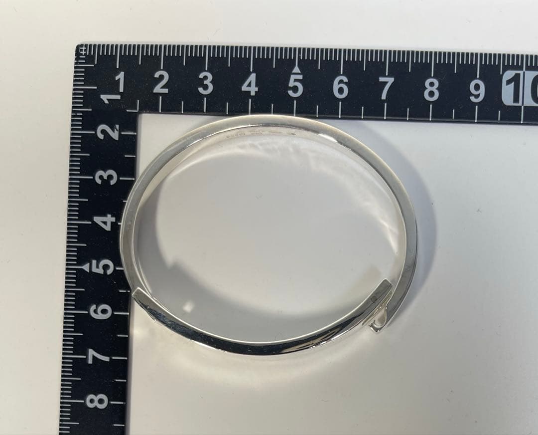 GUCCI (グッチ)バングル 925 シルバー