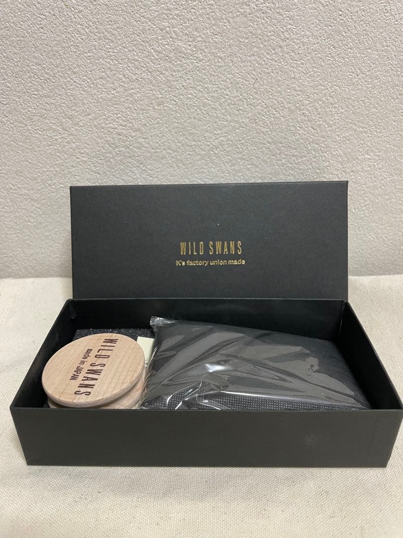 WILD SWANS スフマート アドラー ADLER王冠　英字　横文字　旧ロゴ