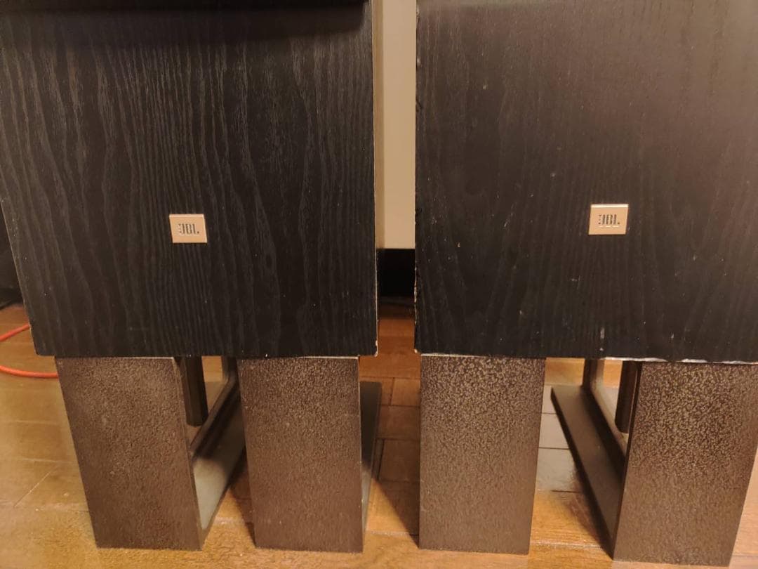 完動美品　【左1本】　JBL SVA1600 ホーン型スピーカー　（右別売）
