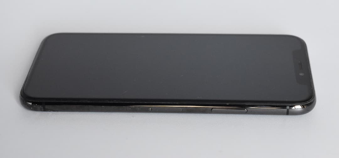 iPhone XS 256GB SIMフリー 残債なし バッテリー79%