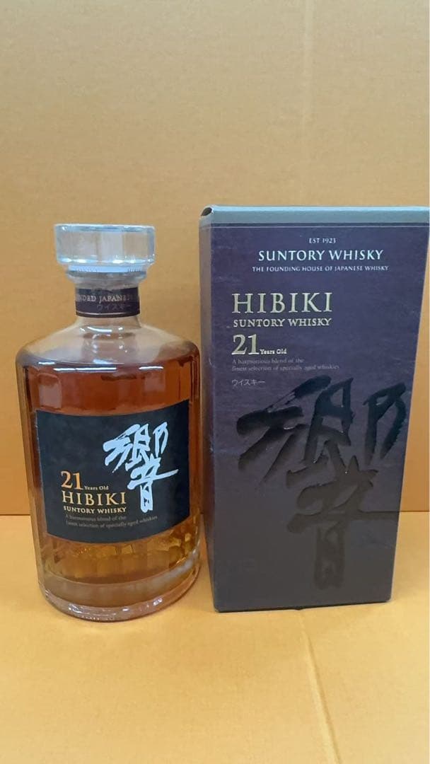 サントリー ウイスキー 響 21年 700ml 43度 箱あり　古酒 未開栓