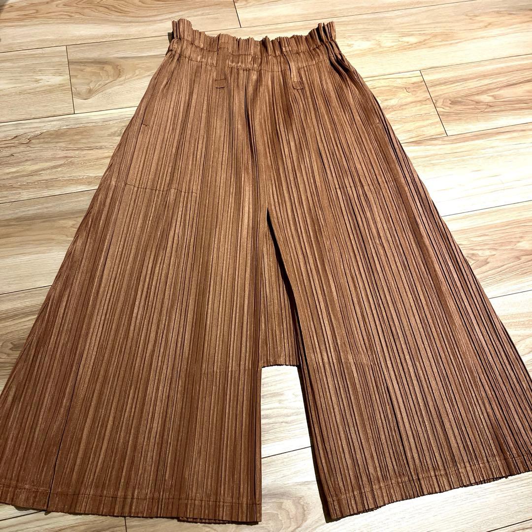 プリーツプリーズ　サルエルパンツ　ワイドパンツ　3