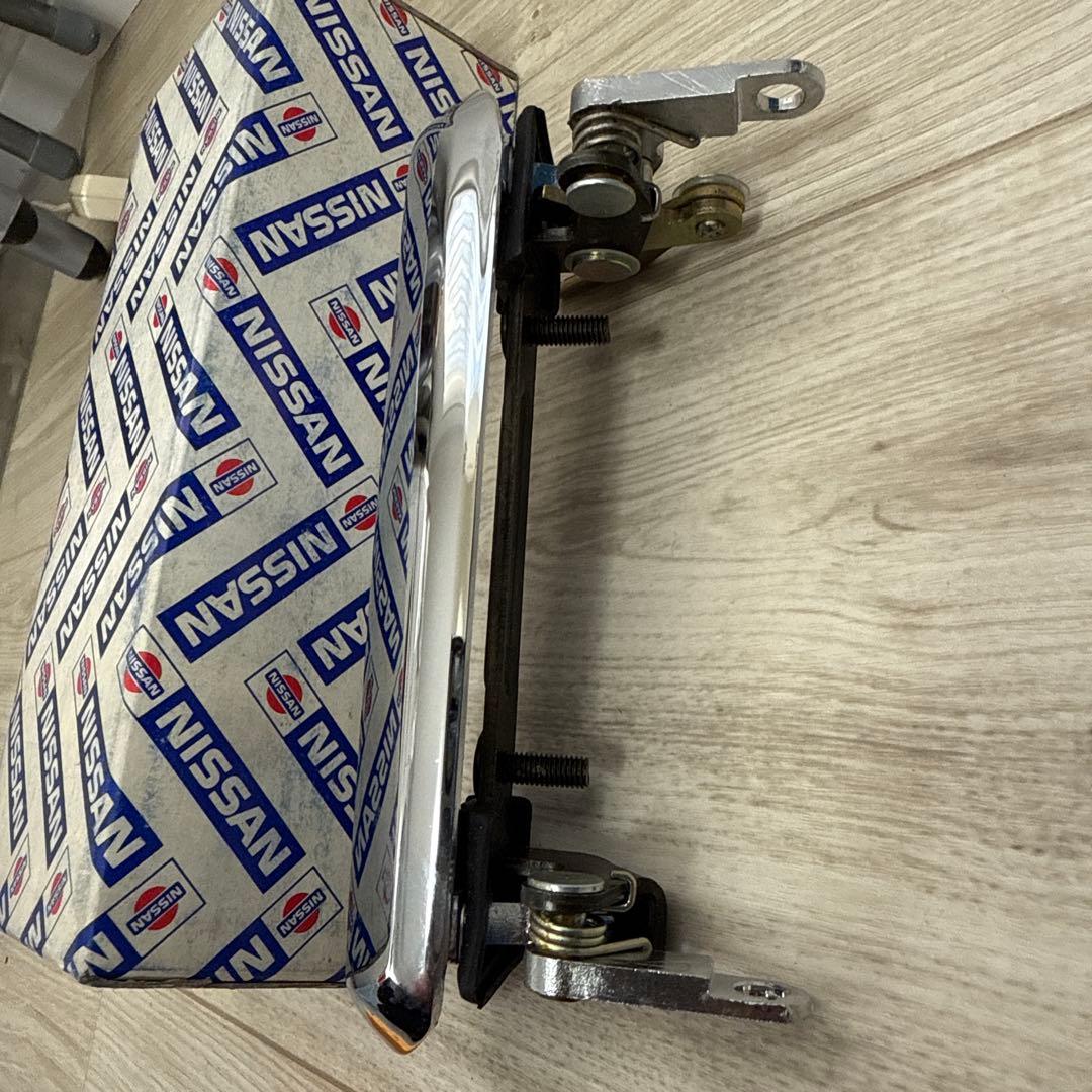 ま*ー様 Nissan ハンドル 80605-A8002