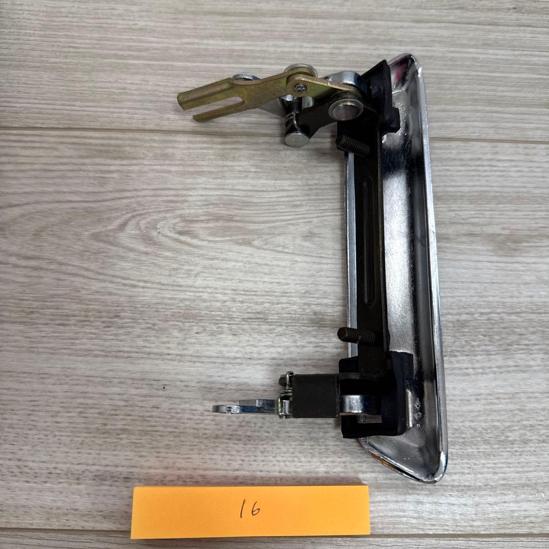 ま*ー様 Nissan ハンドル 80605-A8002