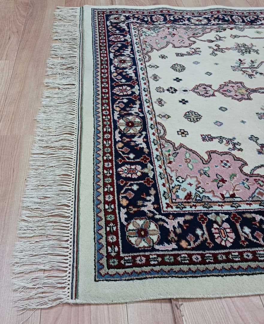 Y3059 パキスタン絨毯 182×125㎝ ウール 手織り トライバルラグ