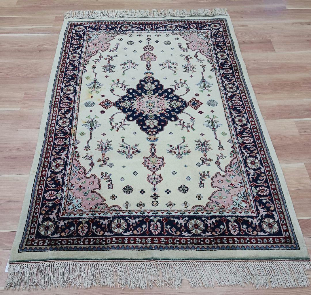 Y3059 パキスタン絨毯 182×125㎝ ウール 手織り トライバルラグ