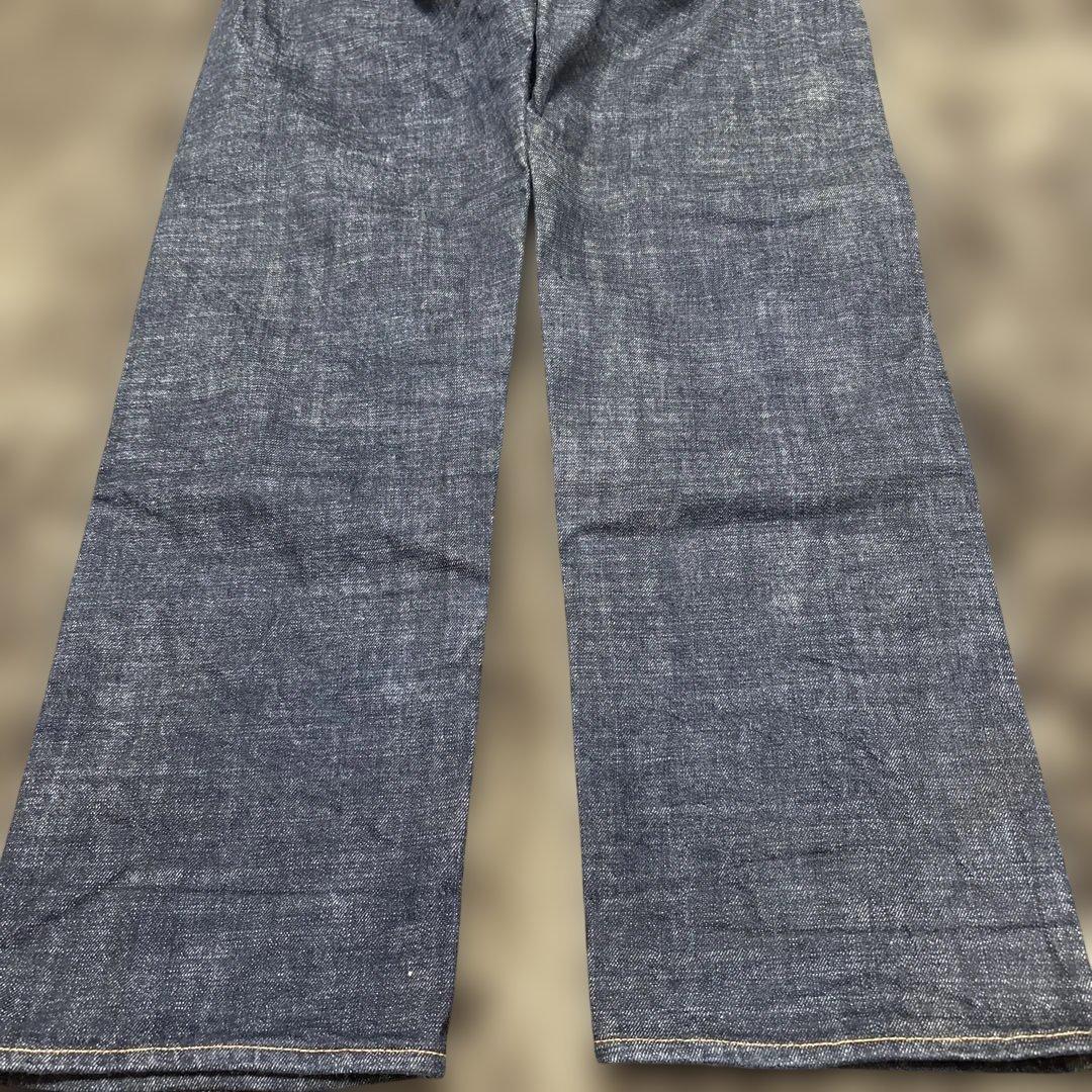 売*り様 美品　エヴィス　ストレートデニム バックポケットデザイン