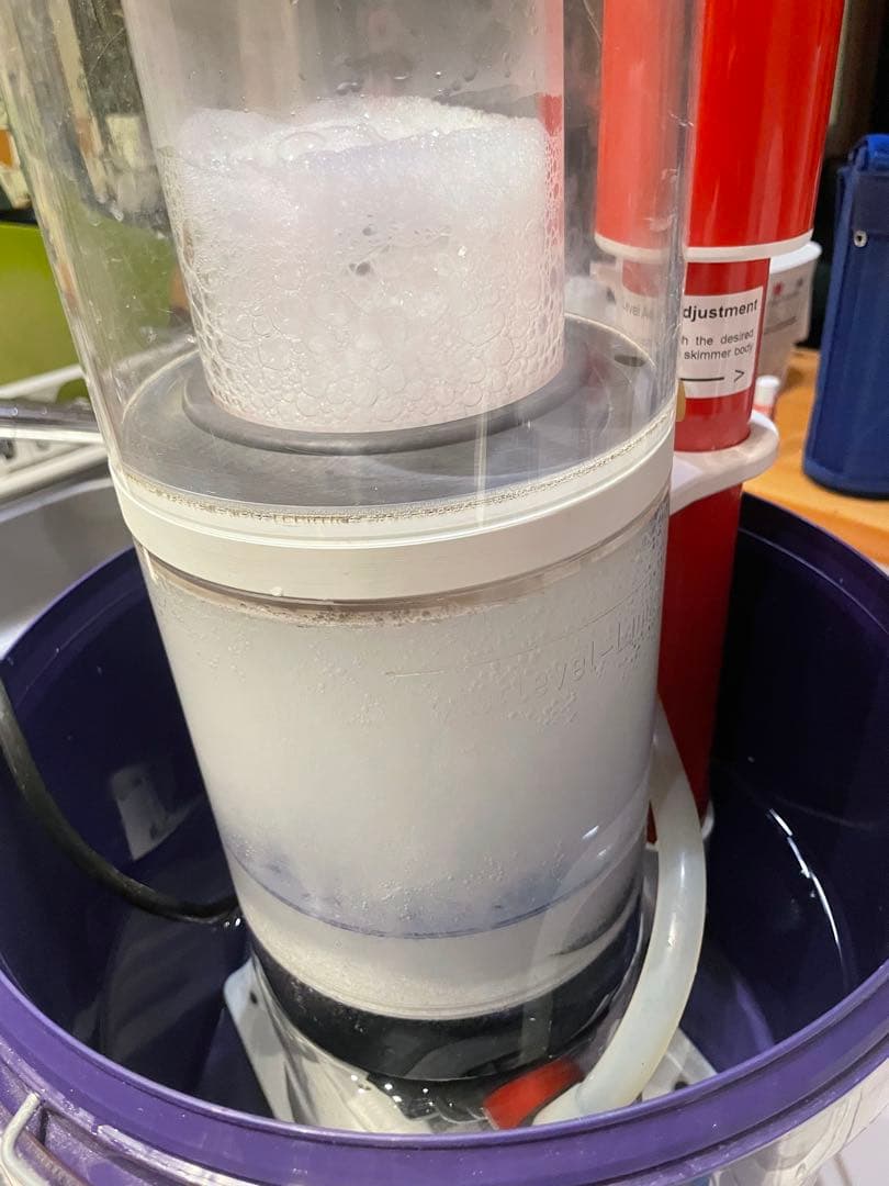 MINI BUBBLE KING 160 プロテインスキマー