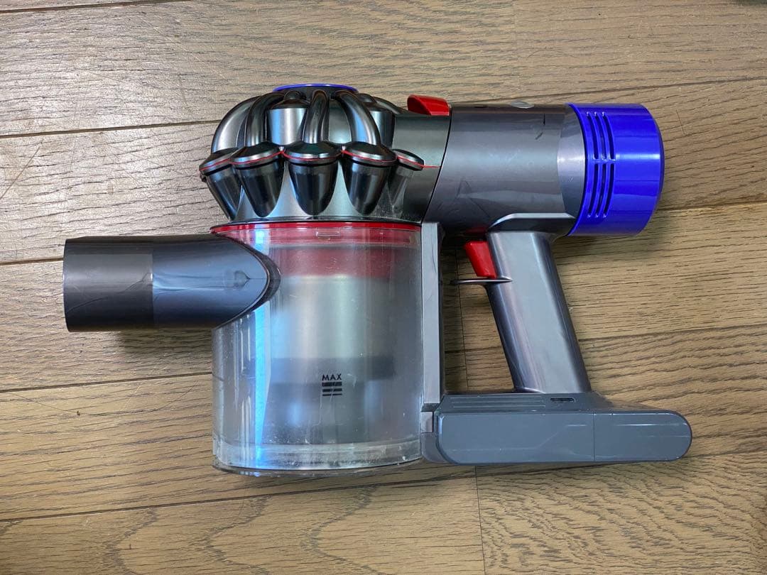 Dyson V8 Fluffy ダイソン ワイヤレススティッククリーナー