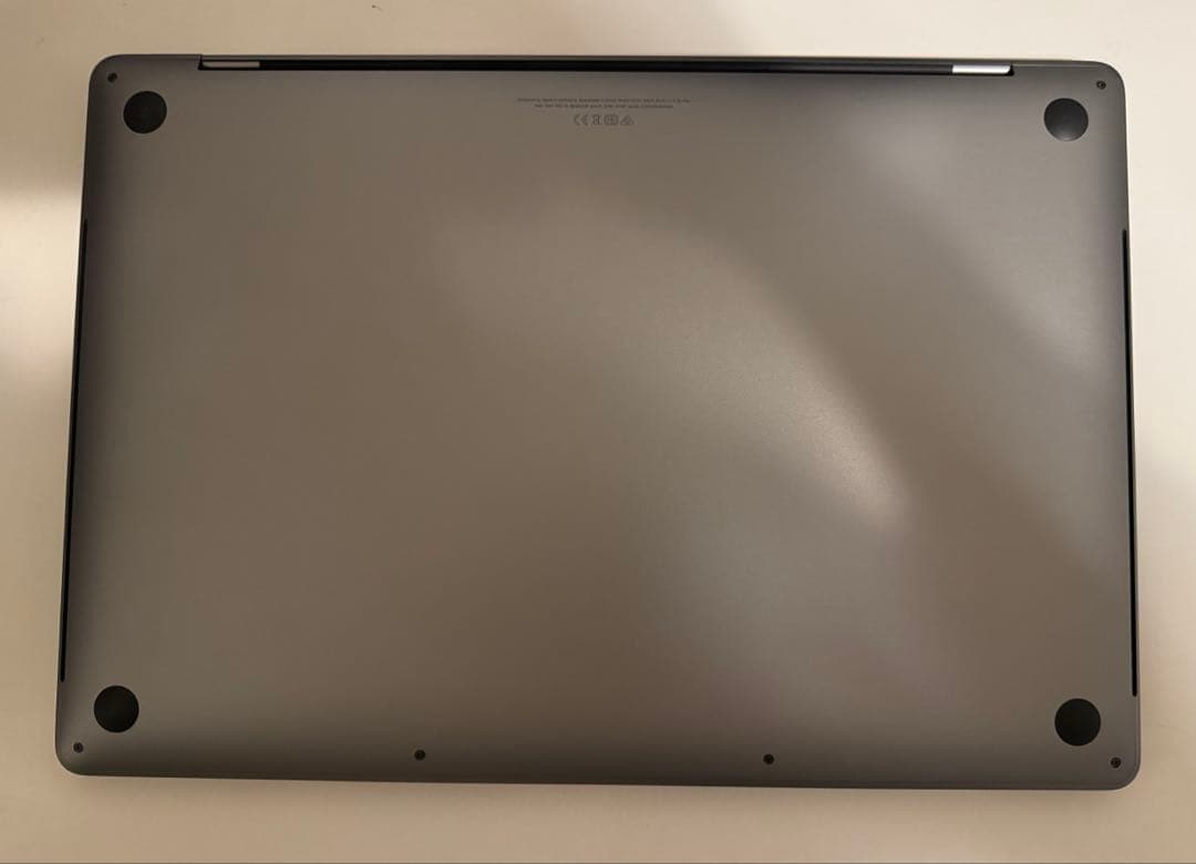 MacBook Pro 16インチ 2019