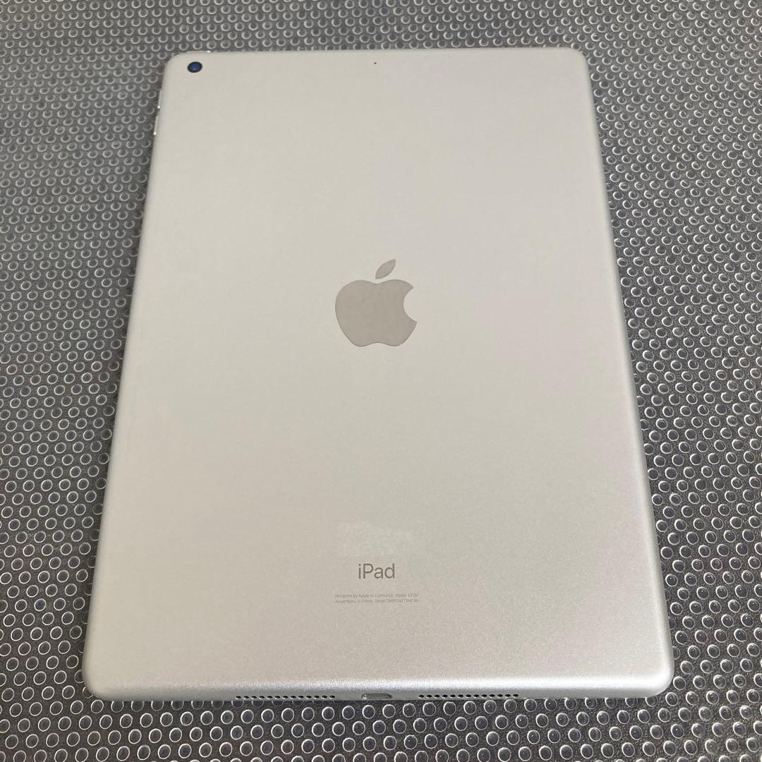1116 電池ほぼ新品☆比較的美品☆iPad7第7世代32GB WIFIモデル☆