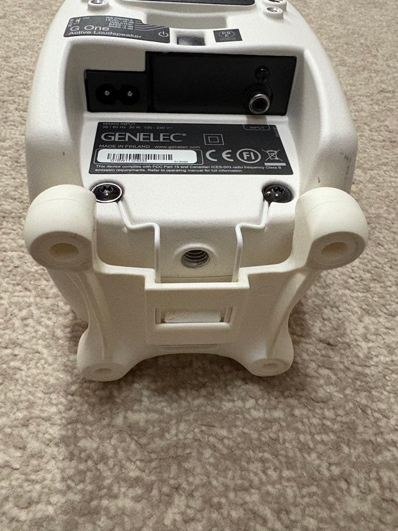 GENELEC G One ホワイトスピーカー