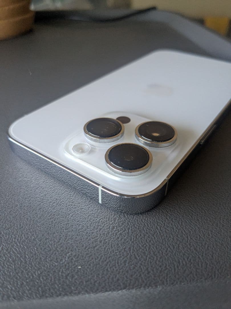 【美品】Apple iPhone 14 Pro シルバー 本体128 SIMフリ