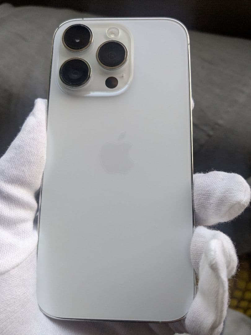 【美品】Apple iPhone 14 Pro シルバー 本体128 SIMフリ