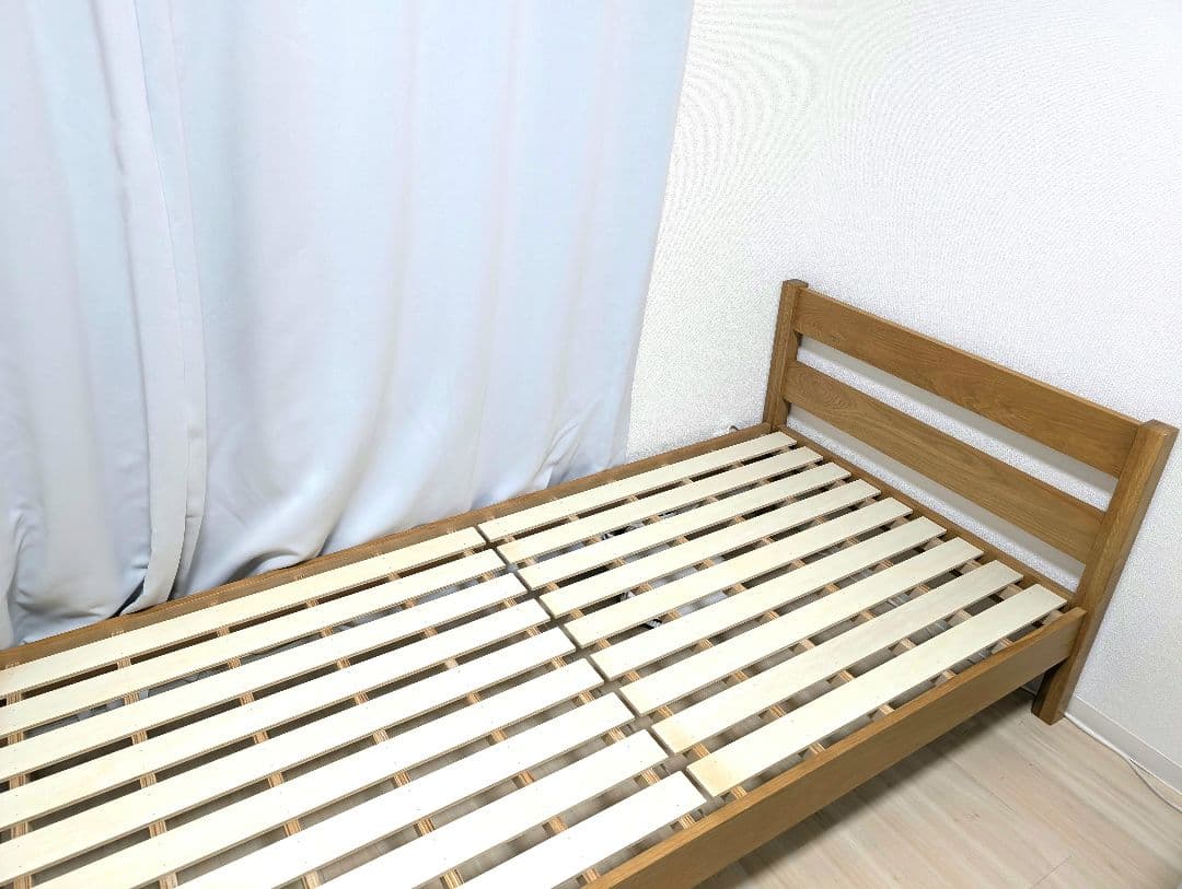 無印良品 シングルベッド (オーク材)