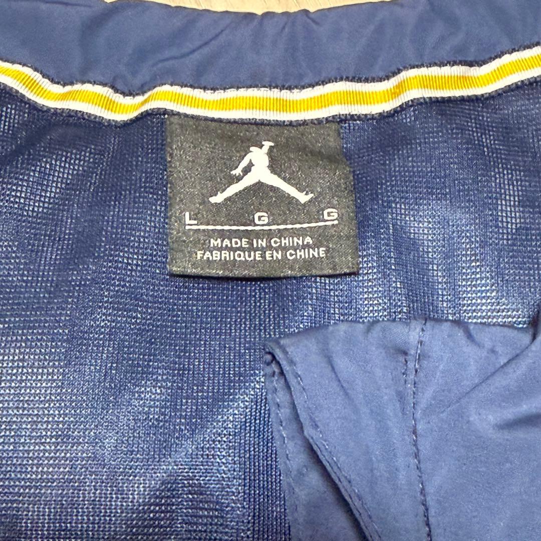 【美品】Nike NCAA ミシガン大学 ジョーダンハーフジップベスト