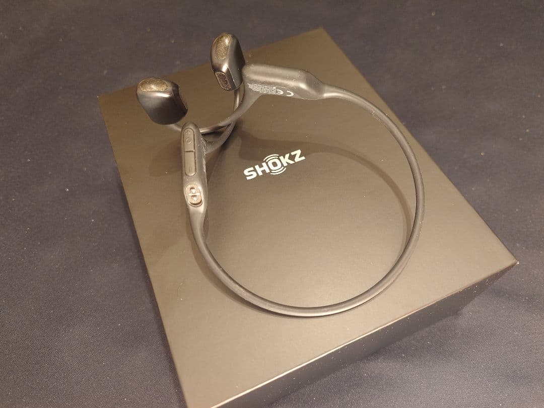 SHOKZ OPENRUN PRO 骨伝導イヤホン