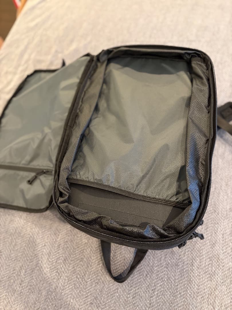 ち*️様 HOLICC One ｜”これ1つで旅して働ける”究極のバックパック