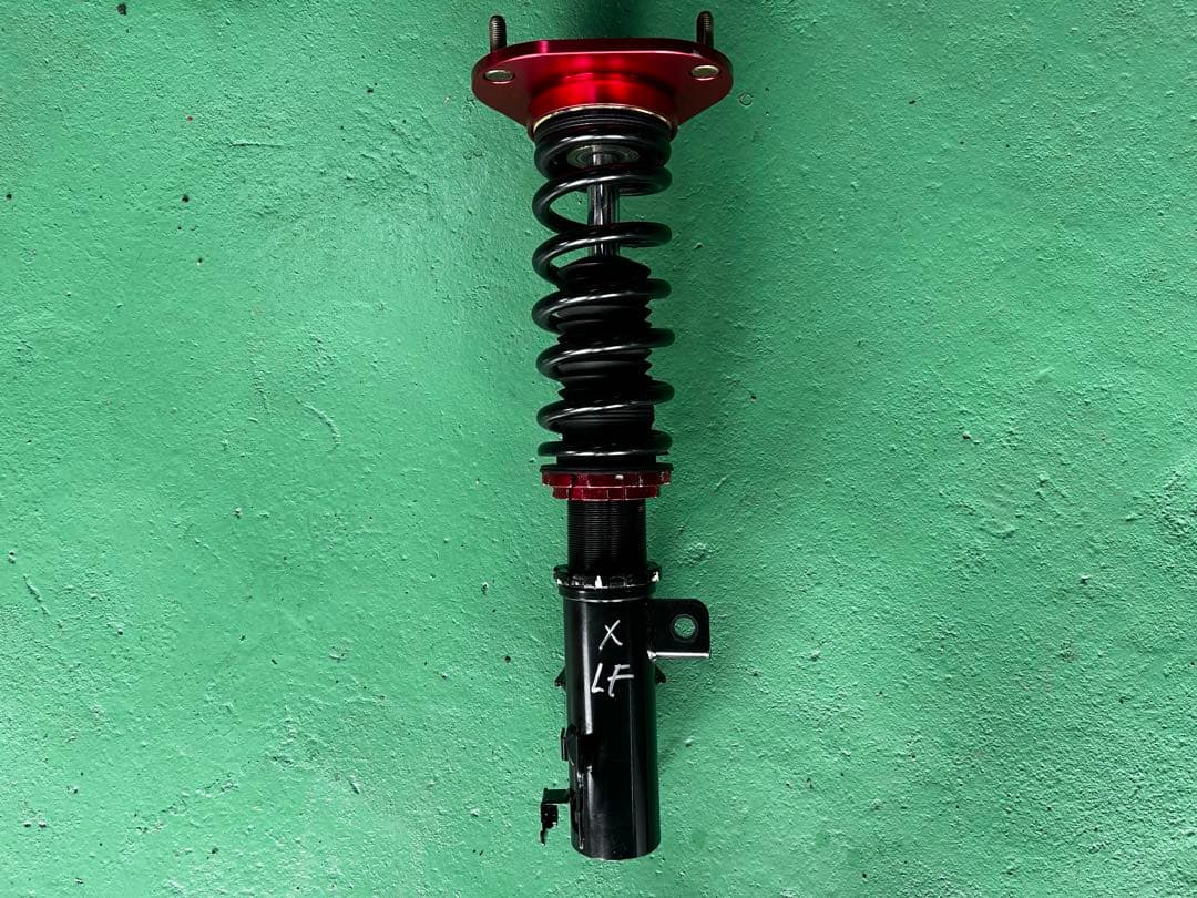 カローラスポーツ　zwe211h 車高調　ラルグス