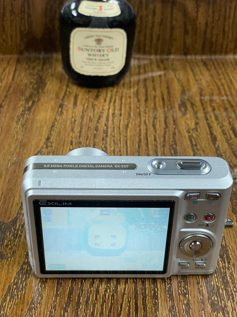 CASIO カシオ オールドデジカメ EXILIM EX-Z57