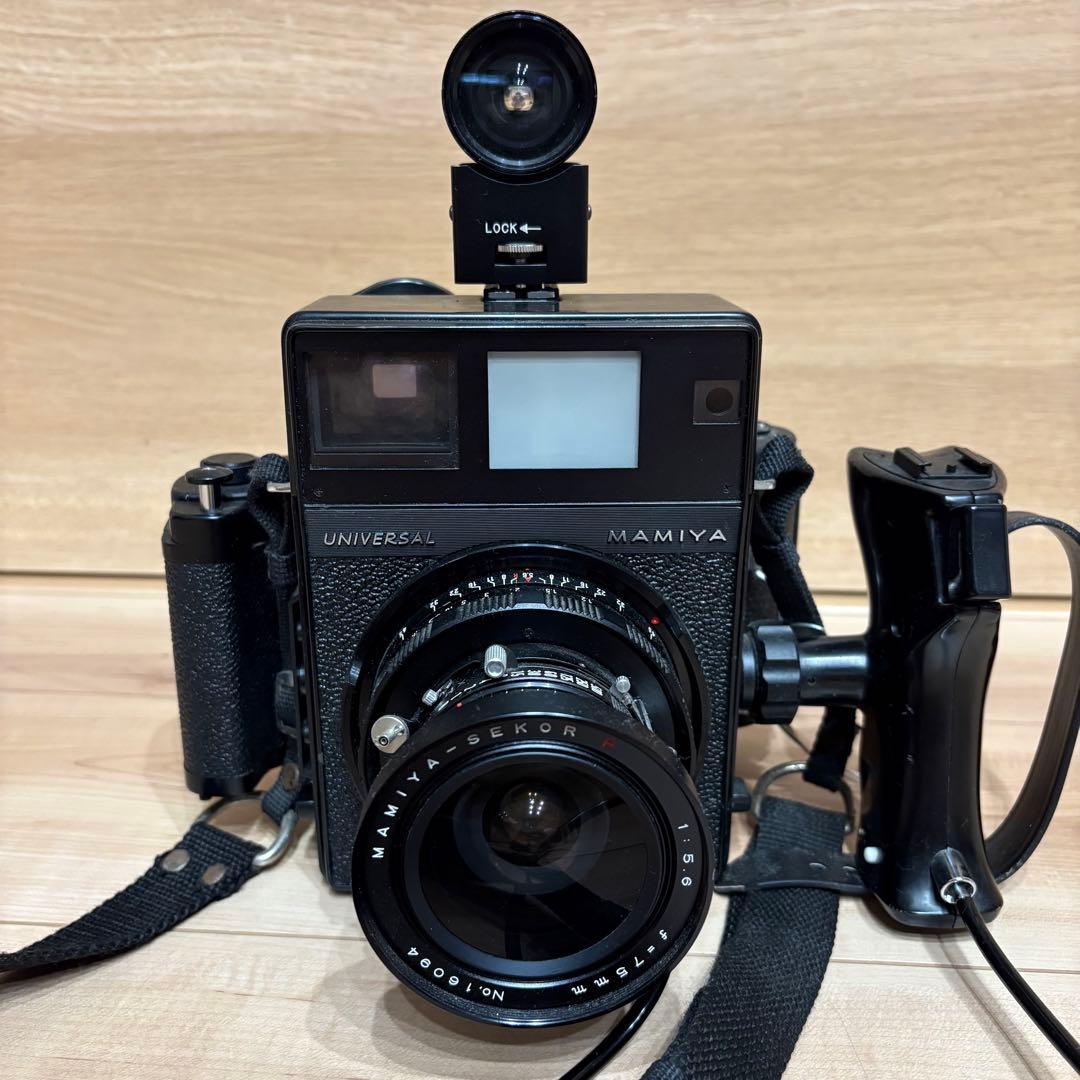 N*A様 【レア】MAMIYA マミヤユニバーサルプレス　中判フィルムカメラ　付