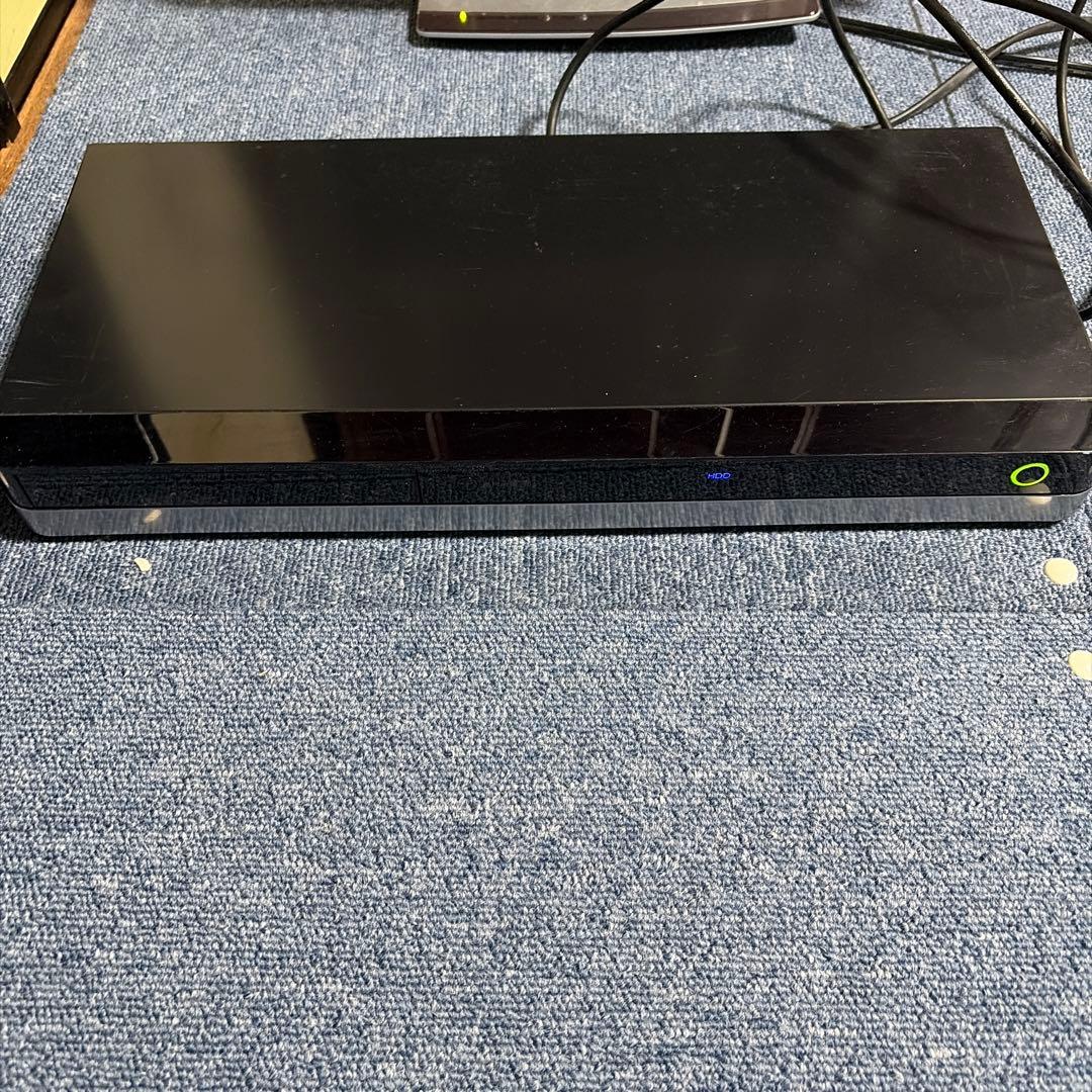 東芝 REGZA 2TB 3番組同時録画 ブルーレイレコーダー DBR-T360