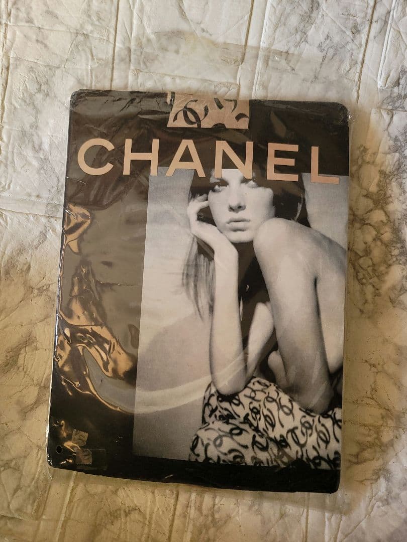 レア 新品未使用 CHANEL シャネル CCロゴ タイツ ストッキング L
