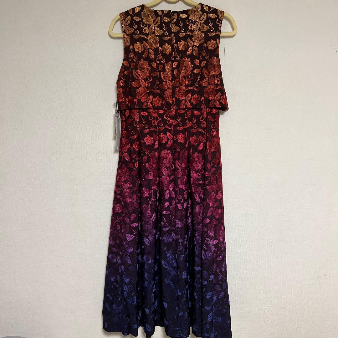 グレースコンチネンタル グラデプリント刺繍ワンピース