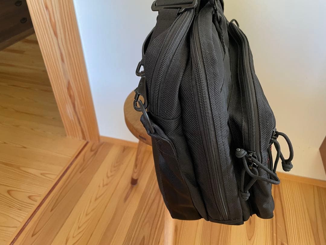 再値下げ　BRIEFING ビジネスバッグ ブラック B4OVERTRIP