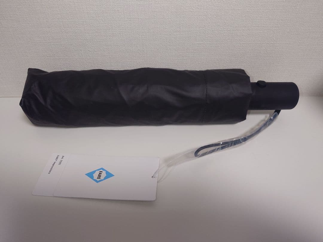 【新品】DELVAUX デルヴォー　折りたたみ傘　マグリット