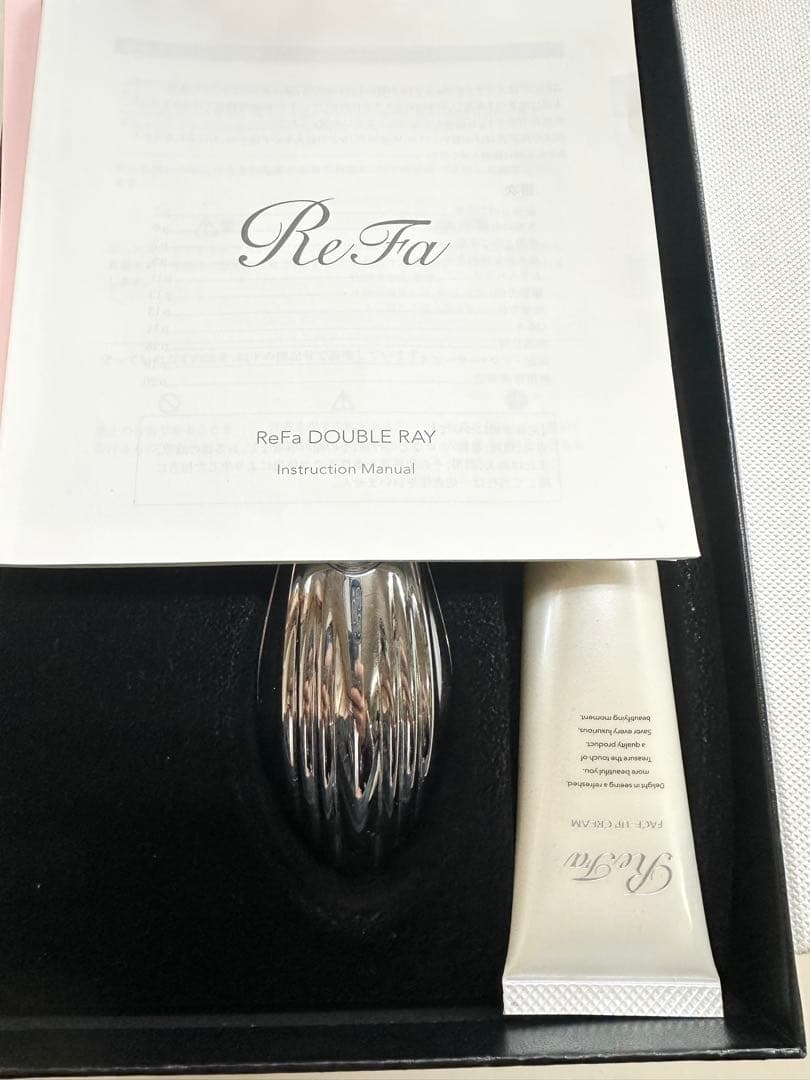 半額以下！リファReFaダブルボール美顔ローラー✨美品　定価31,680円