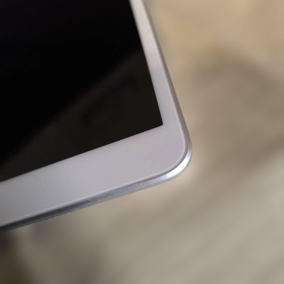 ま*こ様 iPad Air第3世代/64GBWi-Fi＋Cellularモデル