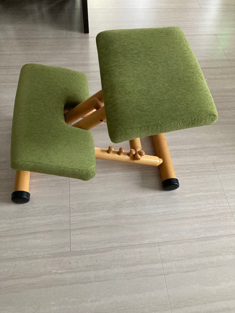 STOKKE バランスチェアー