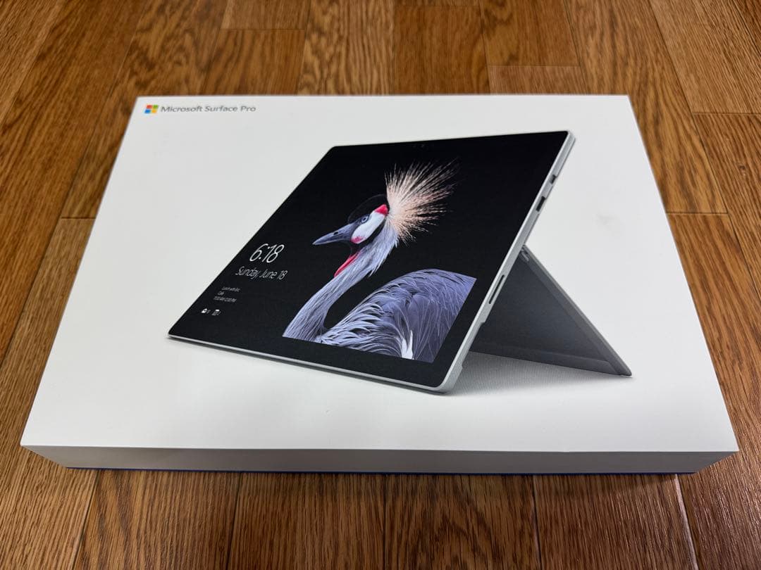 Microsoft Surface Pro 5 タイプカバー付き