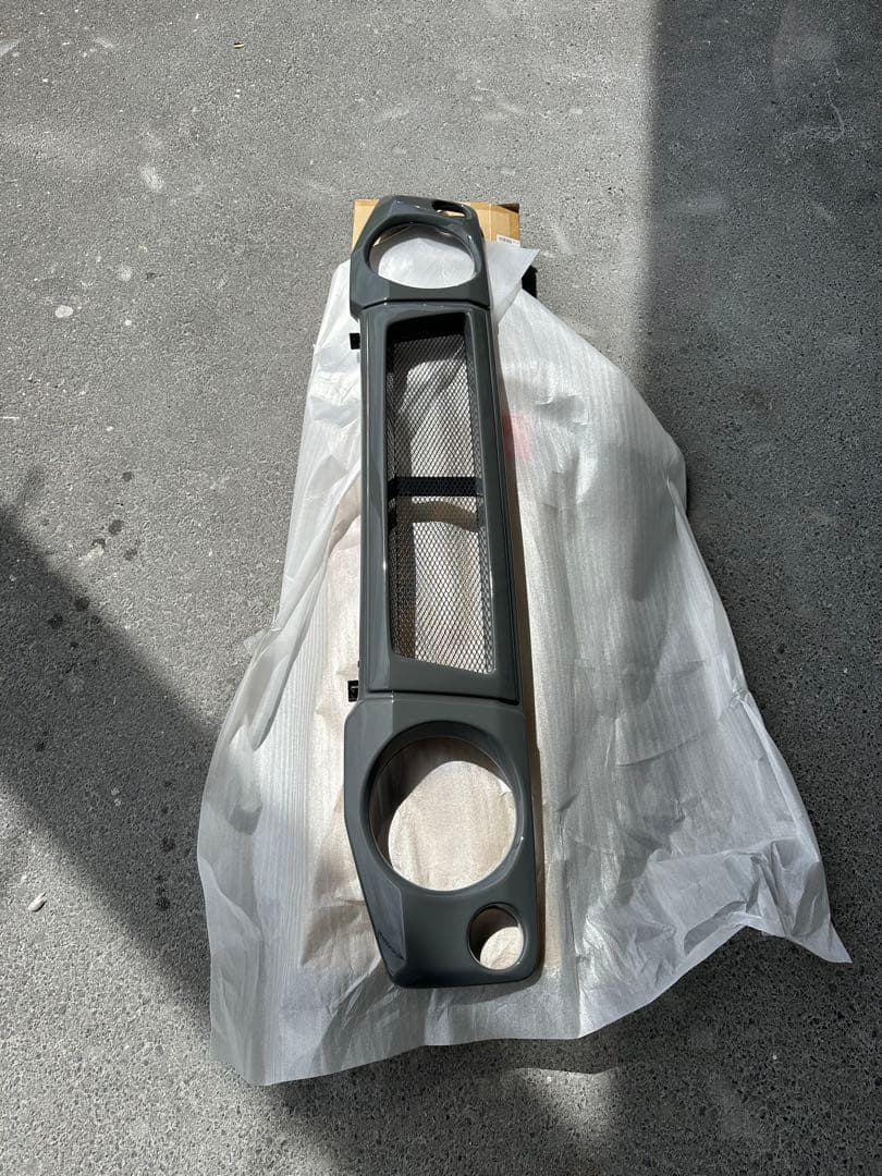 ジムニー(シエラ)用　JAOSフロントグリル中古