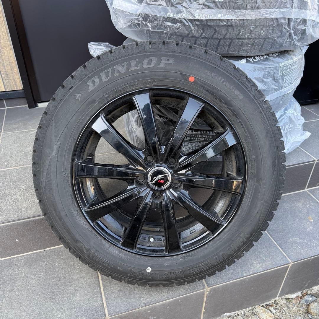 ライズ　ロッキー　スタッドレス 195/65R16 ダンロップWM02