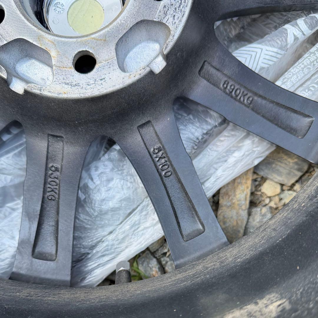 ライズ　ロッキー　スタッドレス 195/65R16 ダンロップWM02