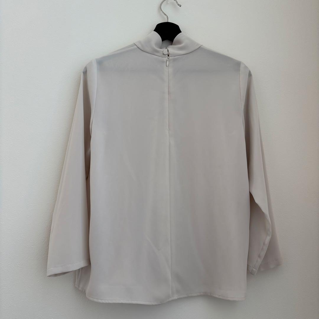 【美品】セオリーリュクス ボウタイ風ブラウス　３８サイズ