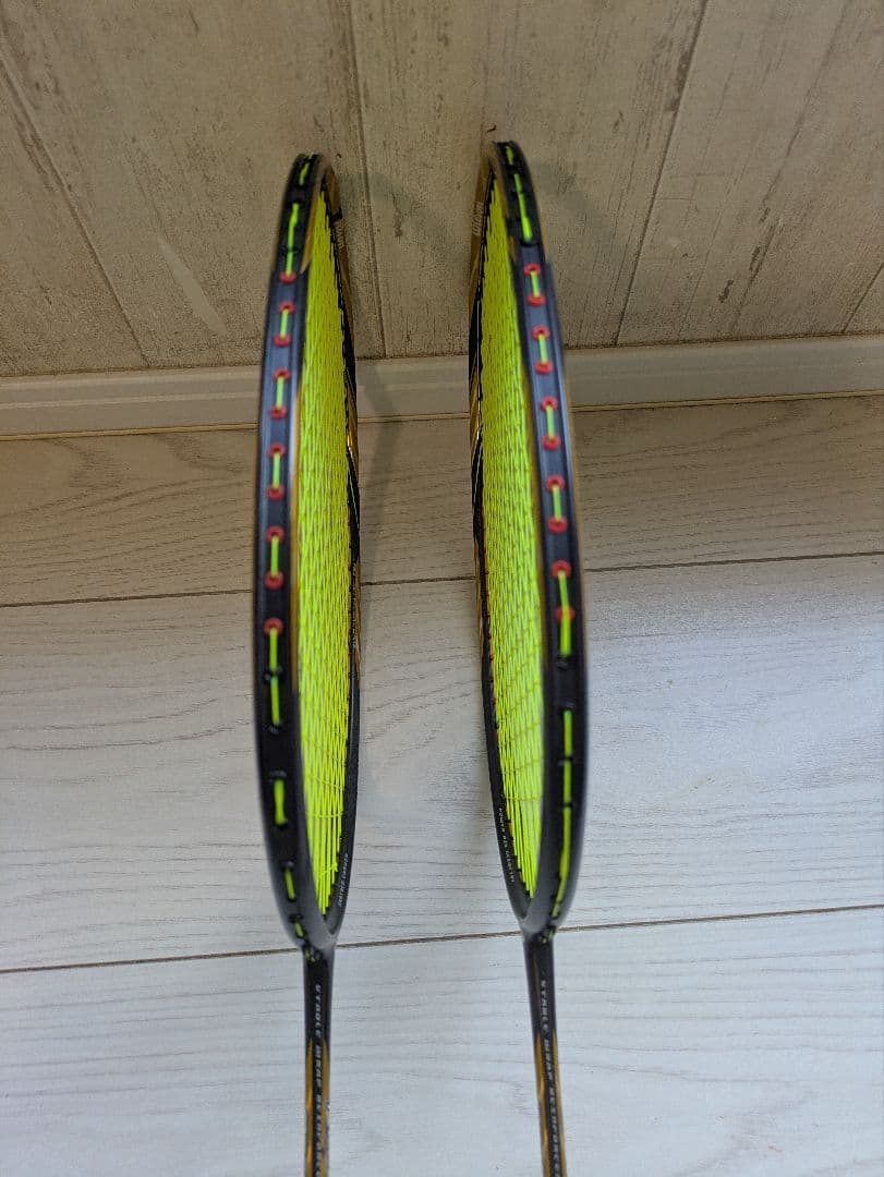 バドミントンラケット　ウィルソンrecon px9000j 　2本セット