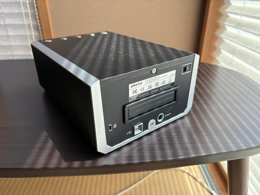 フィルムスキャナー　plustek OpticFilm 135i