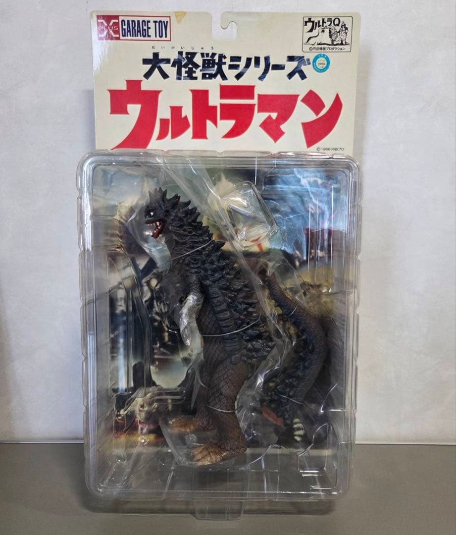 X-PLUS ベムラー　カラーver.　大怪獣シリーズ　ポール星人　佐竹雅昭