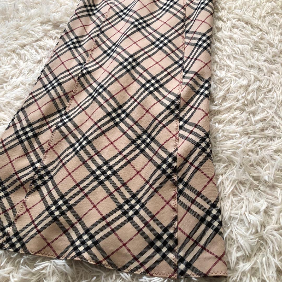 バーバリーロンドン【36】ノースリーブひざ下丈ワンピース　ノバチェックホース刺繍