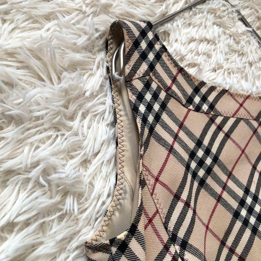 バーバリーロンドン【36】ノースリーブひざ下丈ワンピース　ノバチェックホース刺繍