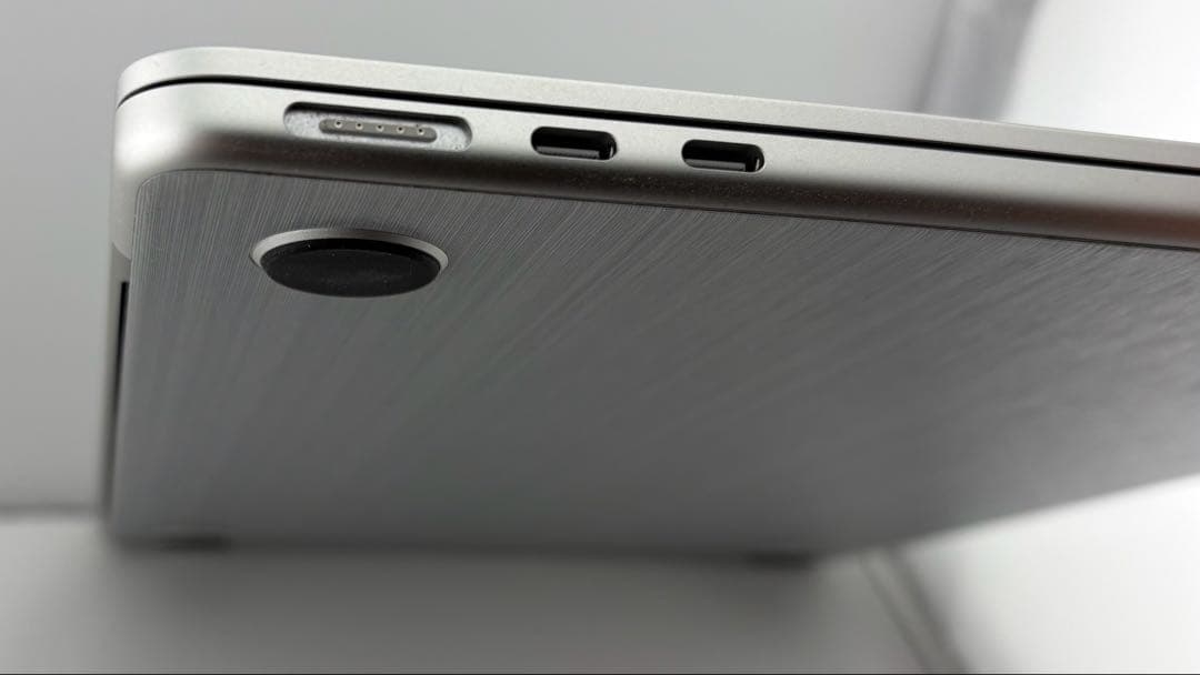 早い者勝ち！ Apple MacBook 13インチ シルバー 本体