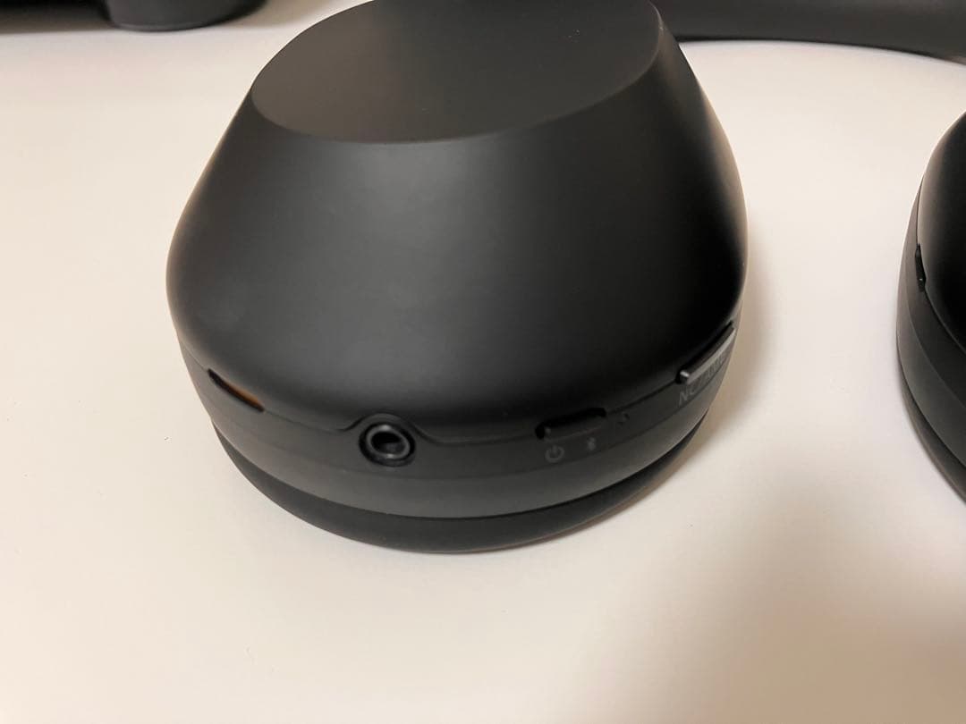 SONY WH1000XM5 ソニーヘッドホン 美品