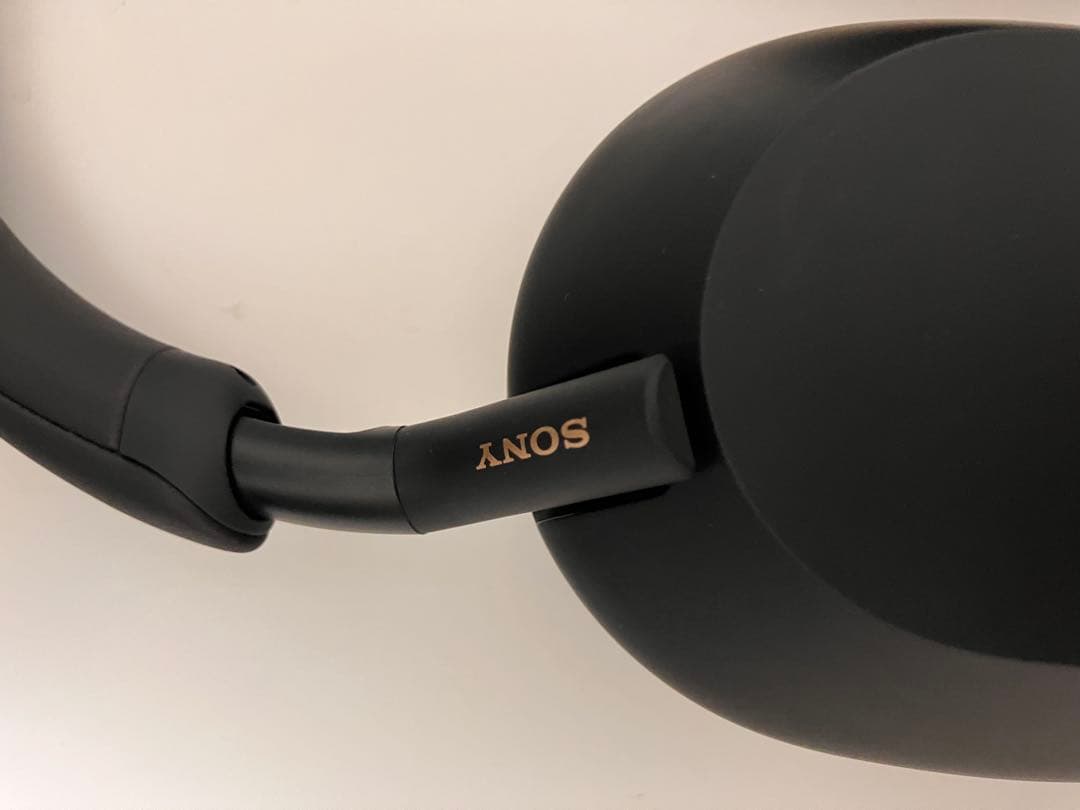 SONY WH1000XM5 ソニーヘッドホン 美品