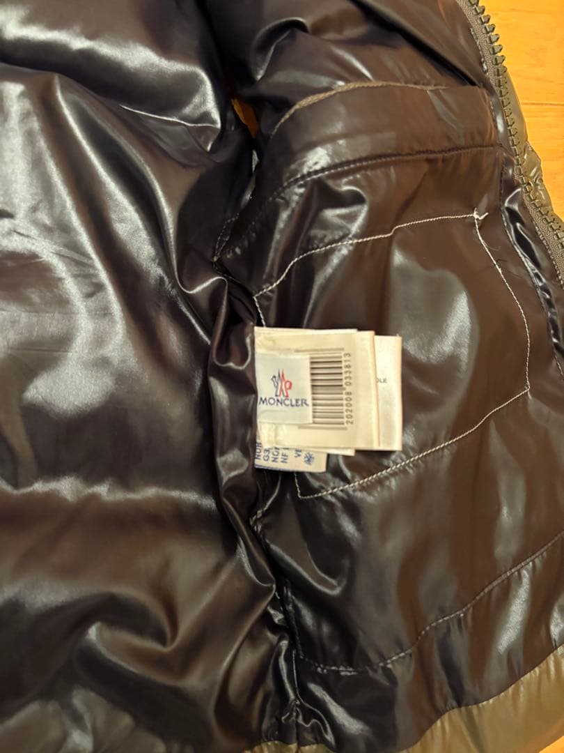 き*ん様 MONCLER　モンクレール　ダウンベスト　カーキ　0