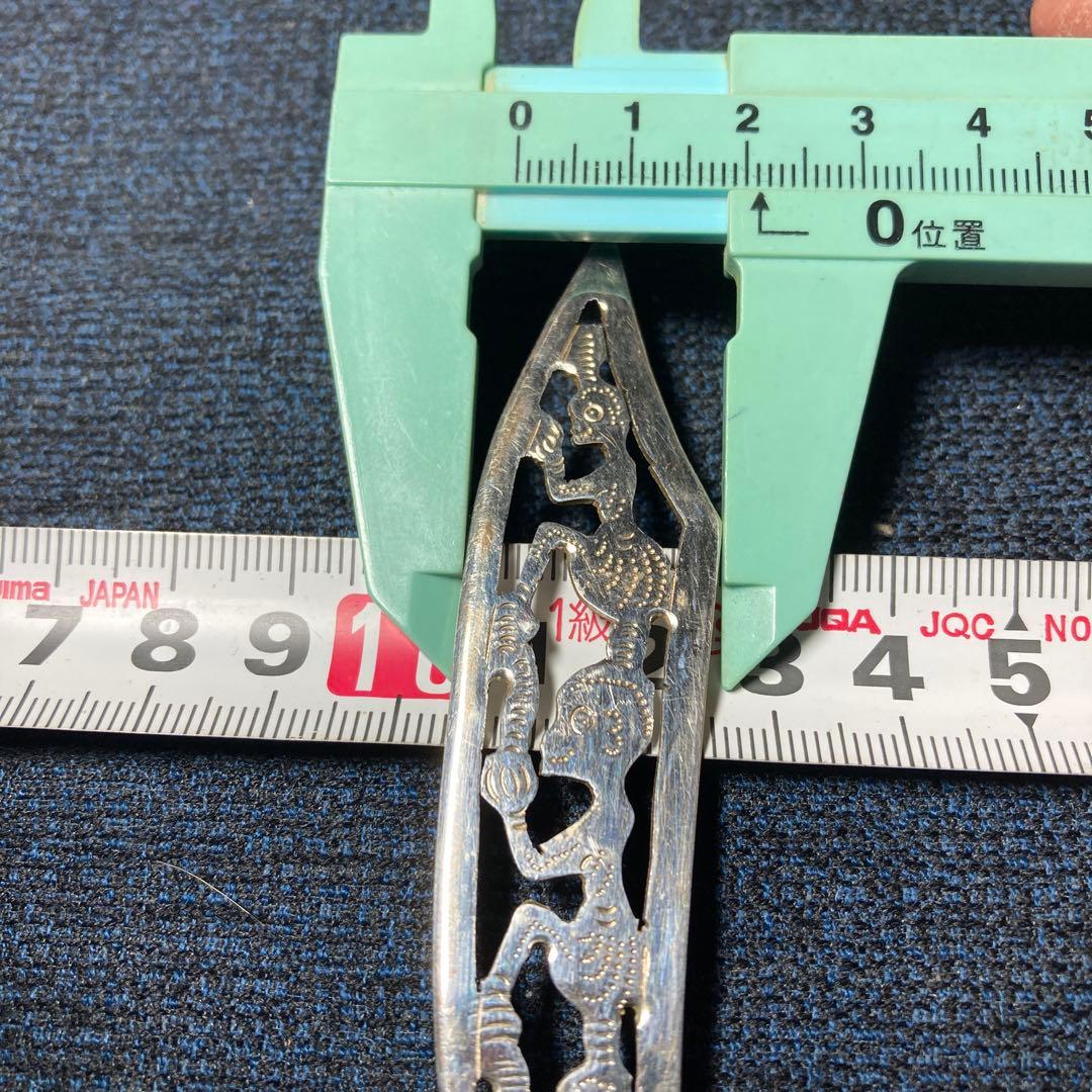 (=^▽^)σ今は過去と比べて約10倍近く…今後も期待大の銀製のペーパーナイフ